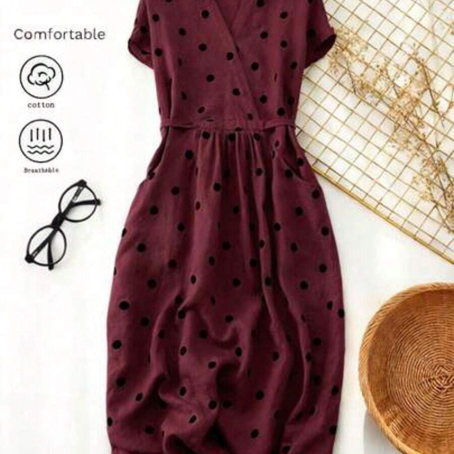 . . Vestido casual elegante y vintage con estampado de lunares, con bolsillos y lazo en la espalda. Silueta minimalista pero refinada de corte evasé con cintura anudada. Vestido versátil de estilo vintage chic para la oficina u ocasiones especiales. Ligero y bohemio con estilo de lunares para primavera/verano y vacaciones. - Burdeos - Ver 1