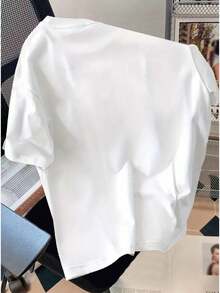 Camiseta de manga corta con cuello redondo y estampado de tiburón estilo graffiti para hombres adultos europeos y americanos. - Blanco - Ver 2