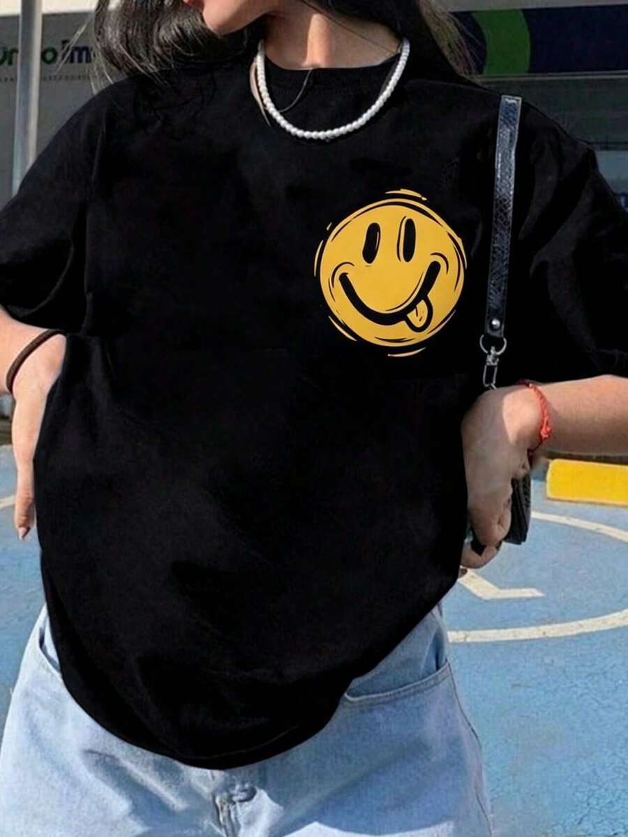 Loose-Fitting And Fun With A Face Print T Shirt - Comfortable And Stylish Everyday Clothing - Very Suitable For Young People And Adults. - Black 1 - View 1