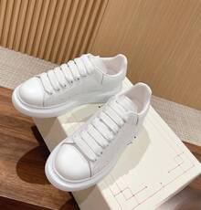MQ 2026 Alexander McQueeee, White Platform Skate Shoes For Women And Men With Heels That Perfectly Match The Casual Look. - Đuôi huỳnh quang - Xem 4