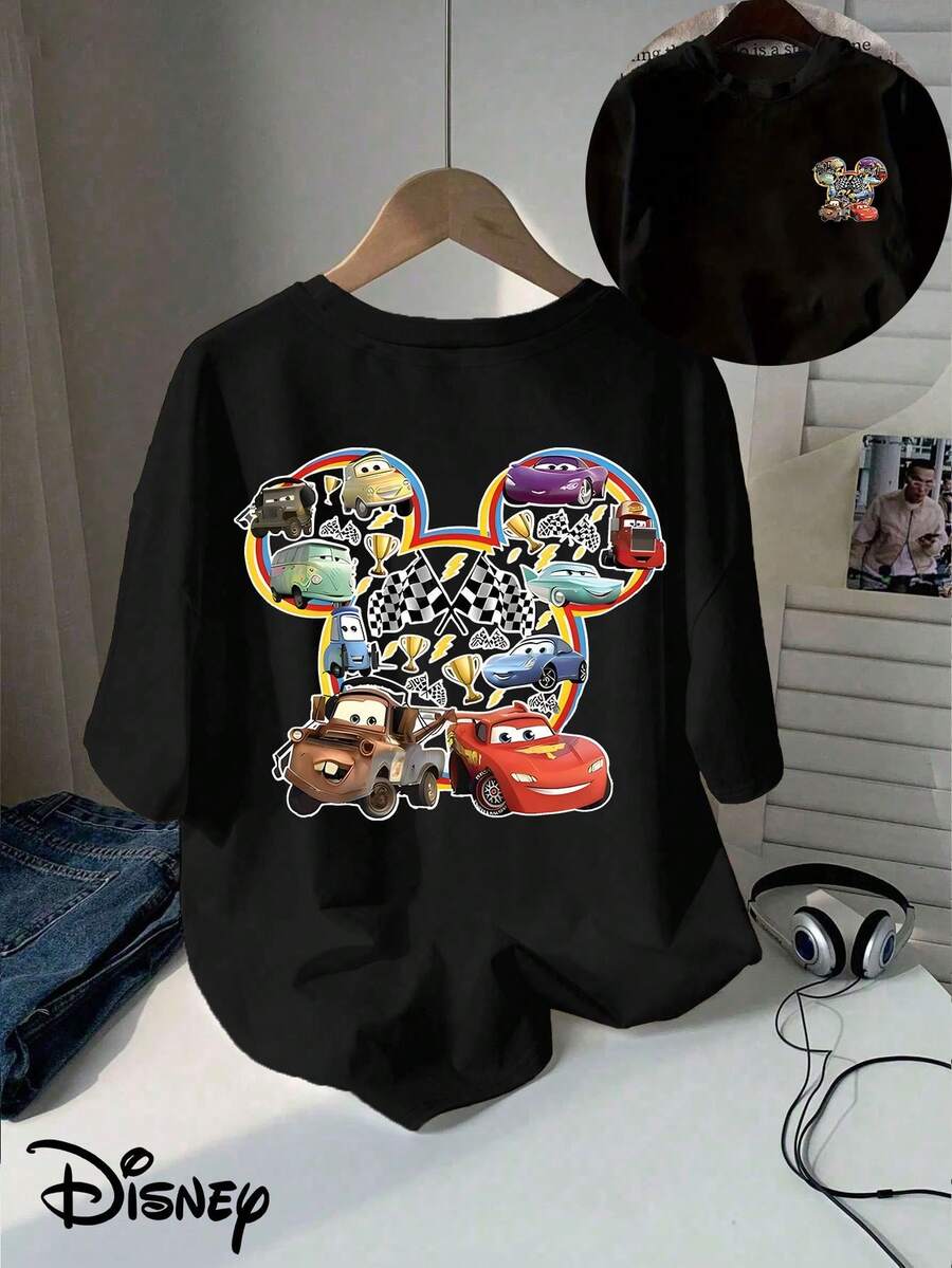 T-shirt classique Disney sous licence << Cars » mettant en vedette Flash McQueen, 1Martin et d'autres personnages de course emblématiques, imprimé des deux côtés, haut décontracté à manches courtes et col rond, adapté à l'été et au printemps, haut à manches courtes, vêtements pour femmes. - Noir - Voir 1