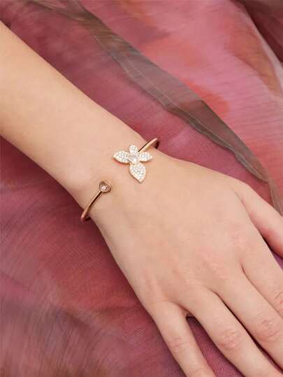 1 chiếc vòng tay hình trái tim đính đá Zirconia siêu nhỏ kiểu dáng Châu Âu và Mỹ, thiết kế cá nhân hóa, thích hợp đeo hàng ngày và dự tiệc.