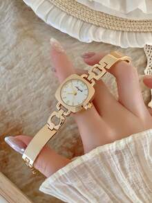 1pc Women's Gold Oval Quartz Watch, Elegant Fashion Suitable For Daily Wear, Birthday, Graduation Gift, Casual Gathering And Party - Gold - View 4