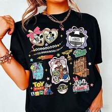 (Authorized By Disney. Mickey Mouse) Featuring Mickey, Minnie, And Scenes From Toy Story In An American Retro Illustration Style, With A Picture Frame And Ribbon, This Set Includes A Selection Of Elegant Women's Cotton T-Shirts. The Fabric Is Soft, Comfortable, And Breathable, Making It Suitable For Everyday Wear, Shopping, Travel, Parties, And Lounging At Home. The Clothing Is Available For Men And Women, And Matching Sets Are Also An Exquisite Gift. Every Woman Should Own One. - màu đen - Xem 1