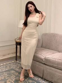 Vestido de fiesta de hombro oblicuo de unicolor y simple para uso diario, vestido de verano elegante para Año Nuevo, vestido para boda, baile de graduación, vestido largo, vestido de cóctel - Beis - Ver 2