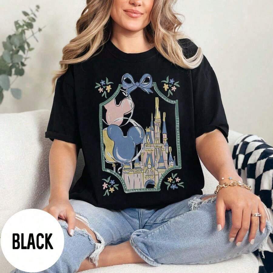 Camisa informal extragrande de estilo retro con lazo del castillo de Disney, lindo motivo de globo de Mickey Mouse, camisa de Magic Kingdom en colores pastel, camisa de viaje de Disney, camisa de vacaciones familiares de Disney - Negro - Ver 1