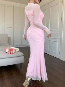 Vestido de verano de malla transparente rosa con diseño 2 en 1, con lazo en la cintura, elegante para el Día de San Valentín, boda, fiesta, ocasión formal, moda, ajuste ceñido, longitud midi, manga larga para mujer - Rosa - Ver 3