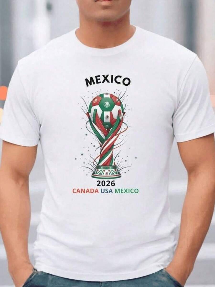 Trofeo con balón tricolor que simboliza la unión de México Canadá y USA rodeado de estrellas representando la celebración internacional en camiseta de hombre Fútbol en la Copa Mundial 2026 - Negro - Ver 1