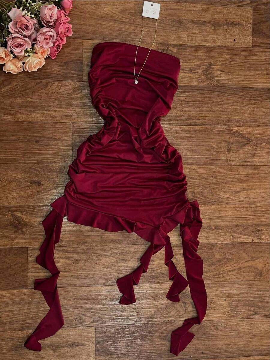 Elegante vestido ajustado de estilo francés color borgoña con escote halter, diseño asimétrico y fluido, perfecto para fiestas, vacaciones en la playa, festivales de música, salidas, vestido de verano ajustado, vestido de fiesta para mujer - Burdeos - Ver 1