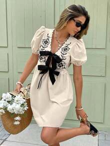 Vestido corto casual de vacaciones para mujer con rayas, bordado hueco y cordones - Albaricoque - Ver 7