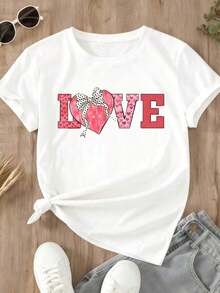 Comfortable For All-Day Wear. This Women's Casual T-Shirt Features A Round Neck, Short Sleeves, And A Heart Print With A Polka Dot Bow, Making It Ideal For Valentine's Day And Everyday Wear. Its Relaxed, Comfortable Fit Flatters All Body Types, While The High-Quality Material Feels Soft Against The Skin And Offers Durability. - 黑色 - 查看 10