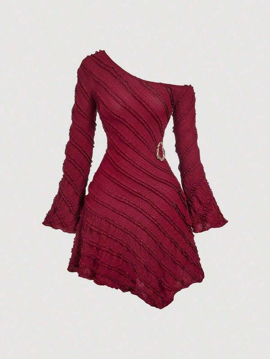MOD Vestido de mujer con manga acampanada y hombro asimétrico en jacquard - Burdeos - Ver 1