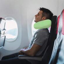 Neck Pillows Travel Comfortable Travel Neck Pillow U Shape Foam Support Neck And Portable Neck Travel Pillow Suitable Airplane Trains Car Travelings - 綠色 - 查看 3
