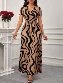 Fleurora Vestido maxi casual de manga corta con cuello en V y cintura con lazo, con estampado geométrico en color marrón para mujer - Marrón - Ver 7