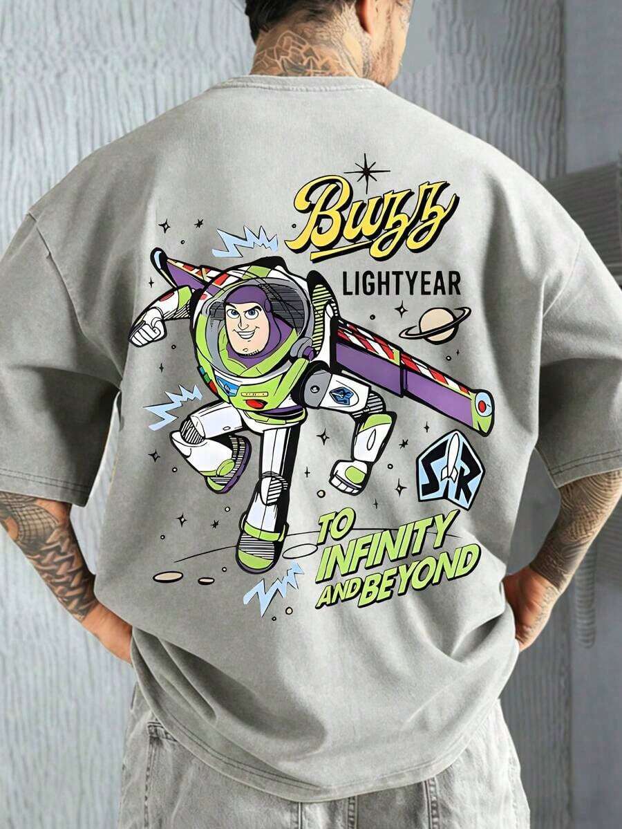 This Short-Sleeved T-Shirt Features A Disney Astronaut Buzz Lightyear Print And A Retro-Style Washed Finish. It's Breathable, Loose-Fitting, And Casual, Perfect For Everyday Wear At Home. It's A Men's Short-Sleeved Top Suitable For Spring And Summer. - 灰色 - 查看 1