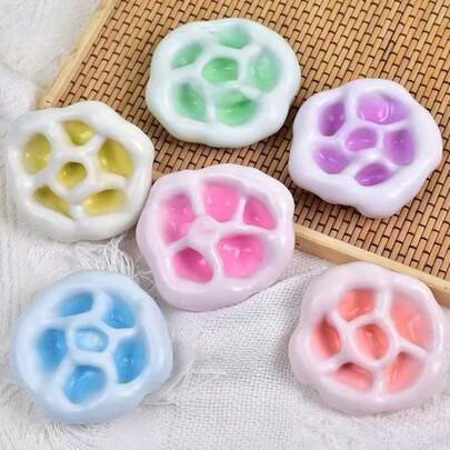 1 pieza Bola de juguete de gelatina suave y maleable de lenta recuperación en color beige helado | Juguete antiestrés sensorial para fiestas, juegos y eventos - Relleno vibrante para calcetines navideños, regalos de fiesta para Halloween, Navidad, Año Nuevo, San Valentín y otras festividades, juguetes sensoriales, juguetes blandos, Nee Doh, juguetes antiestrés, Squishies