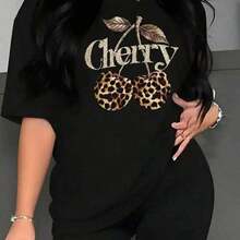 Short-Sleeved T-Shirt With Cherry Print - Black - View 12