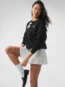 Alo Yoga Accolade Crew Neck Pullover Unisex - Black - View 5