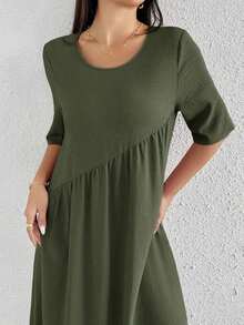 Vestido casual de fiesta con cuello redondo y plisado de unicolor, adecuado para el verano - Verde militar - Ver 2