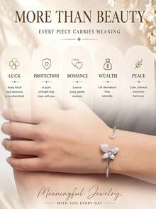 1pc European And American Fashion Rhinestone Petal Micro-Inlaid Zirconia Heart Bracelet, Personalized Design Cuff Bracelet Jewelry For Daily Wear And Party - Silver - View 7