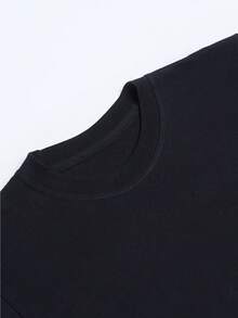 Camiseta de Graduación "Orgulloso Abuelo de un Graduado de la Clase de 2026", Camiseta de Graduación "Orgulloso Abuelo de un Graduado de 2026", Camiseta Genial para Familiares Universitarios, 100% Casual, Cuello Redondo, Manga Corta, Adecuada Tanto para Hombres como para Mujeres, Suave y Transpirable, Comodidad Primavera/Verano, Camiseta de Graduado F - Burdeos - Ver 6