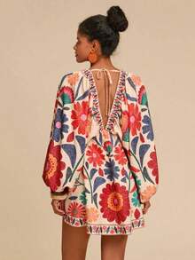 Vestido de gasa con cuello en V y manga larga con estampado floral para mujer, adecuado para vacaciones, estilo de vacaciones, estampado gráfico tejido, atuendos casuales de verano para vacaciones, atuendos de vacaciones en la playa bohemia, ropa bohemia chic, atuendos de festivales de vacaciones, atuendos de playa para mujer, atuendos de verano para mujer, atuendo de graduación, atuendos de cumpleaños para mujer, artículos esenciales de playa, atuendo de aeropuerto para mujer, vestido de té, vestido de cumpleaños, vestido de verano, verano europeo, ropa bohemia para mujer, vestido elegante para mujer - Negro y oro - Ver 10