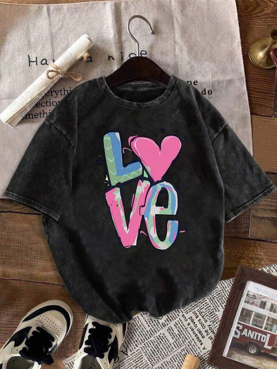 Camiseta Vintage Lavada Talla Grande para Mujer - Oversized Negra con Estampado de Letras en Rosa y Azul, Cuello Redondo Suave, Ropa Casual para Vacaciones o Fiestas, Regalo Lavable a Máquina - Negro - Ver 1