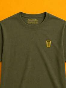 Black Casual Minimalist T-Shirt With American Beer Glass Design | 100% Cotton, Brazilian Style, Perfect For Hanging Out With Friends And At The Bar - 軍綠色 - 查看 3