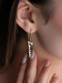 Individualisierbare Namens-Modeohringe, Edelstahl-Golddraht-Ohringe mit Schreibschrift-Buchstaben, minimalistisch charmante Piercing-Ohrringe, geeignet für Partys, Cosplay, Schmuck, Familien-Geburtstage und Jahrestags-Geschenke für Freundin und Ehefrau - Verschiedenfarbig - Übersicht 8
