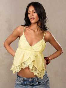 Parte superior de camisa de mujer de lino crema con encaje bordado, parches y volantes en el bajo, adecuada para usar como top de lino, top de vacaciones, top de playa, top casual, top lindo, top de verano - Amarillo - Ver 7
