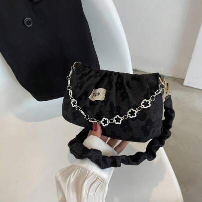Niche Design Portable Small Bag Female Bag 2026 New  Messenger Bag Summer Chain Pleated One-Shoulder Underarm Bag