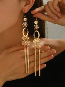 1 Pair Elegant Women's Dangle Earrings, Fashion Personalized Vintage Bohemian Metal Geometric Round Hollow Oval Flower Snake Chain Tassel Long Earrings, Suitable For Daily, Casual, Holiday, Celebration, Versatile Accessory - Golden - View 5