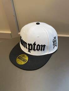 1 Stück bestickter Compton Seitenstickerei Flachkrempen Hut, verstellbarer Sonnenschutz Hut für Outdoor, geeignet für Frühling/Herbst Reisen, Strandurlaub, Jungen Sonnenhut, Y2K Stil Jugendkappe - Baseball Kappe - Übersicht 24