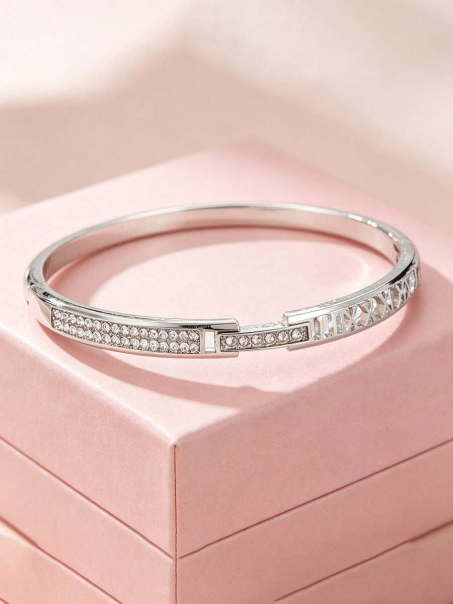 Dual-Track Rhinestone Circular Bangle Bracelet, Interlocking Design, Luxury Elegant Feel, Versatile Office Wear For Women, Ideal Gift - Stylish and Simple Bracelet - View 1