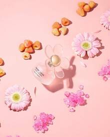 Marc Jacobs Daisy Love 甜美淡香水喷雾 女士 EDT 1.6盎司/50毫升 生日 毕业派对 旅行 露营 户外 校园旅行 节日 周年纪念 秋季 - Love Eau So Sweet 淡香水 - 查看 2
