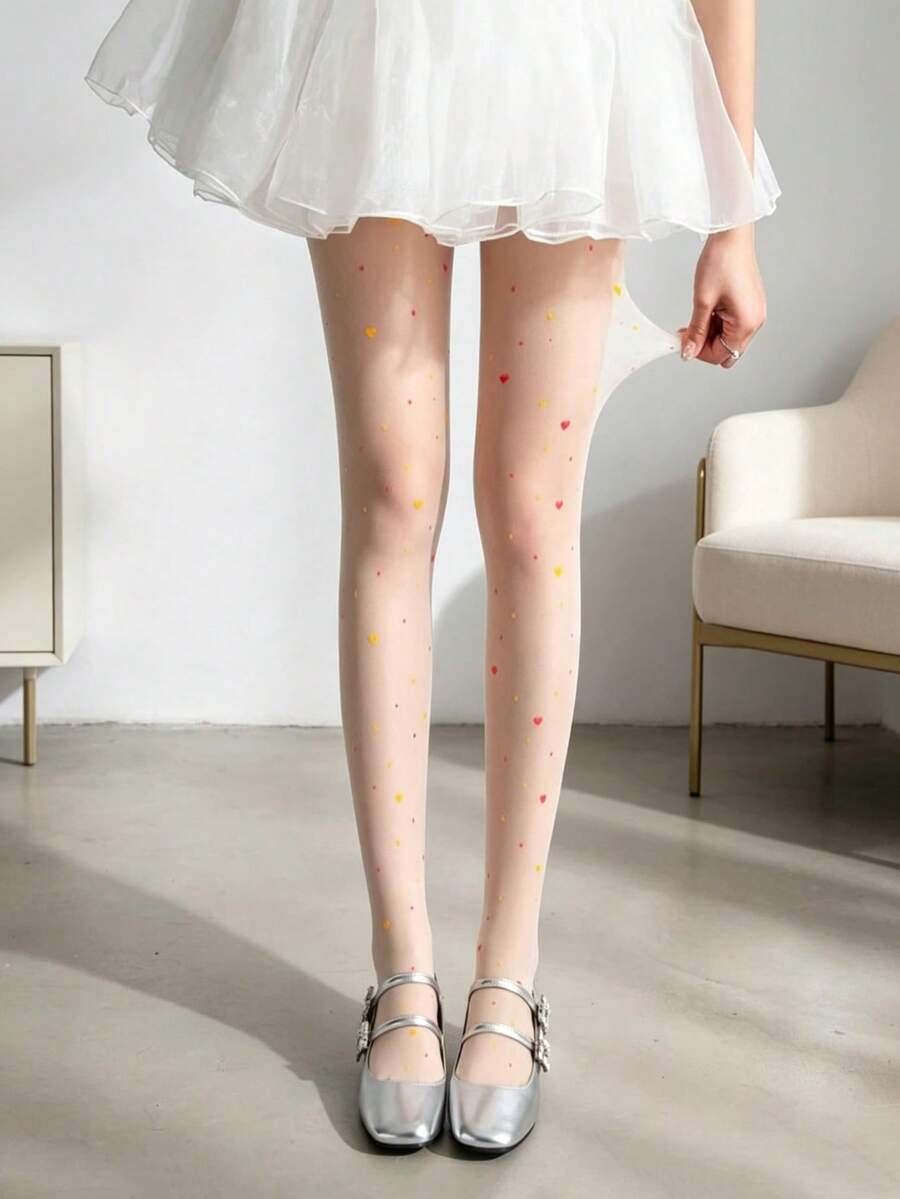 1雙女款彩色愛心印花透明褲襪,柔軟膚色日系甜美風緊身褲,精緻優雅修身絲襪,適合日常穿著 - 杏色 - 查看 1