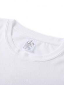 Estilo de  Urbana| Camiseta de manga corta estampada AB CUB, corte regular, cuello redondo, tela elástica, versátil para ir al trabajo y uso casual, crea sin esfuerzo un estilo urbano.El cuello redondo es adecuado para el gimnasio, correr, andar en bicicleta y uso casual. - Blanco - Ver 3