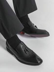 男士紅底套腳樂福鞋，黑色雕花正裝鞋，流蘇優雅紳士社交鞋，純色柔軟舒適莫卡辛鞋，無鞋帶PU尖頭時尚舒適駕駛鞋，輕量舒適德比鞋，高跟鞋，商務春季透氣，冬季人造皮革百搭手工辦公鞋，休閒駕駛樂福鞋，套腳高跟鞋，夏季新郎婚禮正裝鞋，皮鞋，社交套腳便攜男鞋，宴會俱樂部派對正裝鞋，奢華青年休閒牛津鞋，2026秋冬春季新款 - 黑色 - 查看 2