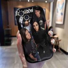 Funda para teléfono - 1 unidad de funda para teléfono con borde ondulado y rizado, diseño de estilo de moda de miembro de la banda Tokyo Hotel, que muestra un estilo rock único, adecuada para iPhone 17/16E/16/15/14/13/12/11/8/7 Pro/Pro Max/Plus/X/Xs/Xr/Xs MAX, protección de lente. - Color mixto 1 - Ver 2