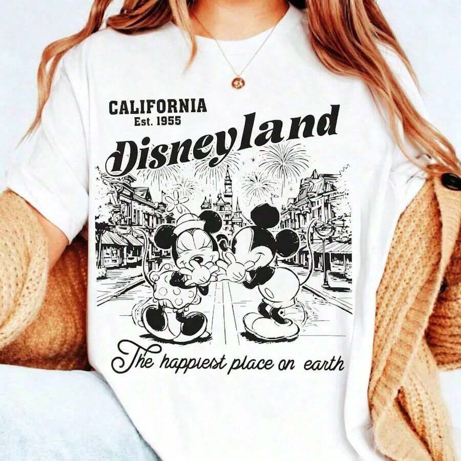 Funny Mickey & Minnie Disneyland California 1955  Shirt, The Happiest Place On Earth Tee, WDW Disneyland Family Holiday Trip--Disneys Disneyland Paris The Magic Kingdom Disneyesque The House Of Mouse Mickey Mouse Empire Modest Summer Outfits Take That T Shirt Summer Coord Tops For Women Summer Summer Clothes Women Summer Clothes Summer Tops Summer Tops Women Summer Co Ord Summer Top Summer Outfits White Top Black Top Holiday Outfits For Women  Tops For Women Summer Holiday Gifts Valentine's Day Gifts Earth Day Gifts Oktoberfest Gifts Summer Bank Holiday Gifts - trắng - Xem 1