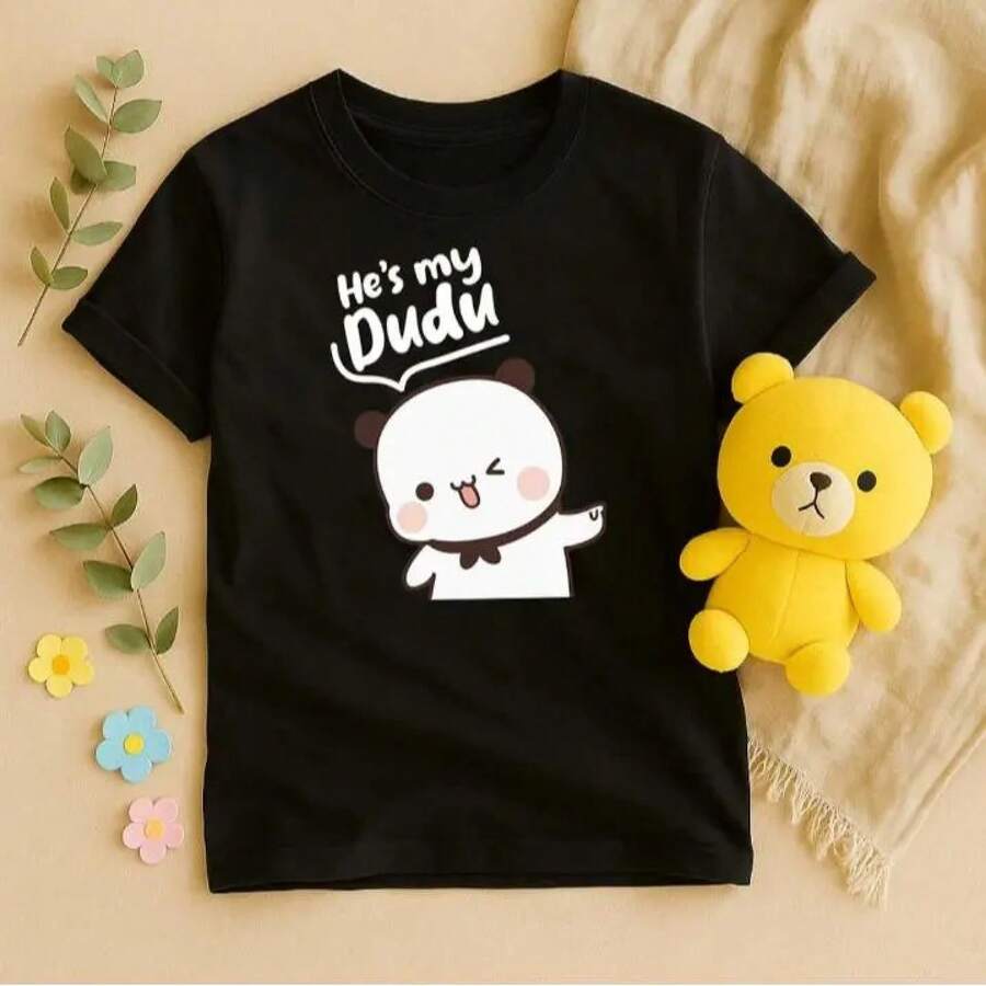 Camisetas de Pareja de Bubu y Dudu con Diseño de Osos a Juego, 100% Mezcla de Algodón Premium Suave y Duradera, Estilo Casual Kawaii Versátil para Salidas y Uso Diario, Lavable a Máquina Sin Descolorarse ni Deformarse, Perfectas como Regalo de Aniversario - Negro - Ver 1