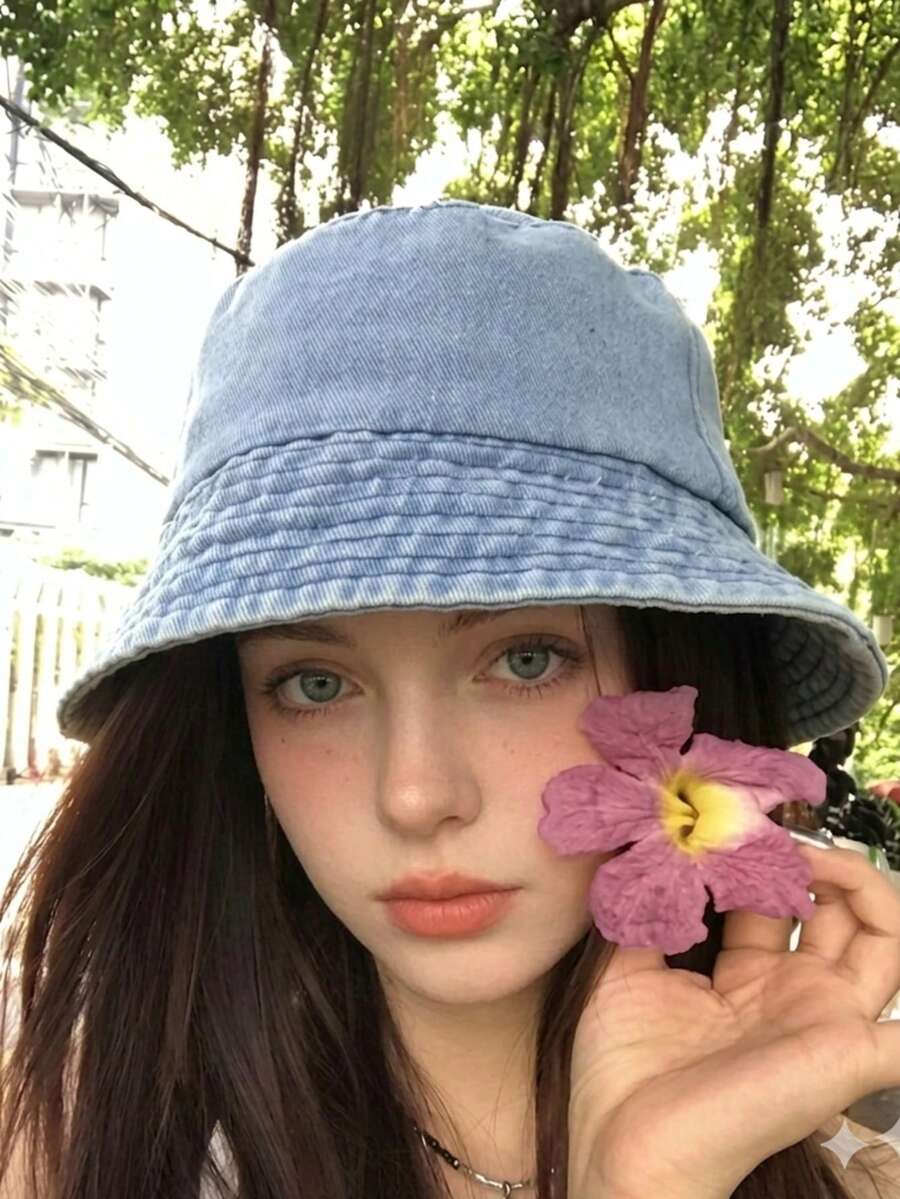 1pc Women's Casual Vacation Style Summer Denim Bucket Hat, Large Head Circumference Wide Brim Design To Make Face Look Smaller, Suitable For Daily Outfit Matching And Sun Protection During Travel
