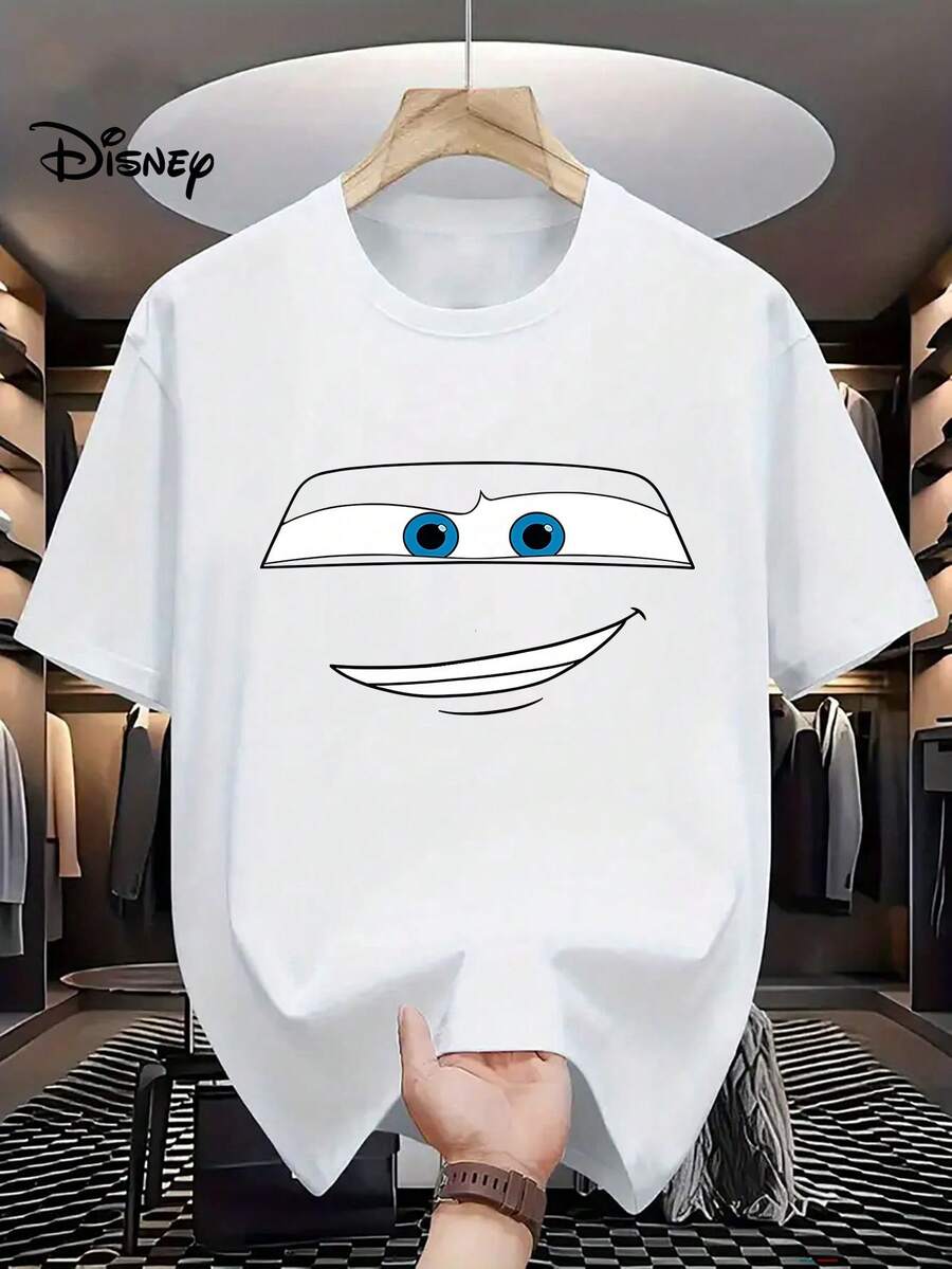 Disney Cars Lightning McQueen Face Outline Men's T-Shirt With Red And Blue Cartoon Print - A Casual, Short-Sleeved Crew Neck T-Shirt That Is Comfortable And Stylish, Suitable For Home And Outdoor Activities, Making It A Perfect Gift Idea. - trắng - Xem 1