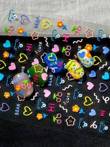 1张6D立体美甲贴纸，包含蓝莓泰迪熊、爱心、花朵、自行车等缤纷元素，营造活力四射、令人心情愉悦的氛围，适合日常通勤、校园穿搭、美甲、休闲场合，是甜美女孩、学生、妈妈、美甲DIY新手和充满活力的年轻女性的理想之选。 - 彩色 - 查看 11