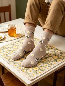 1 Pair Fresh Floral Print Mid-Calf Socks, Comfortable & Durable Casual Socks For All Seasons - Multicolor - View 3