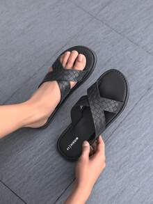 HISQIM Men's Cross Strap Sandals - Comfortable Black Slippers, Suitable For Beach, Pool And Indoor Casual Wear; Cool Flat Sandals - Black - View 4