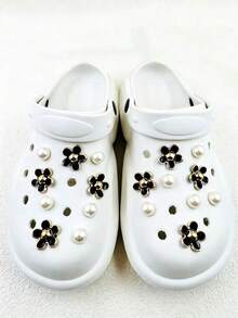 18pcs Resin Pearl Flower Black Fashion Ins Cute Elegant DIY Shoe Decorations - Multicolor - View 5