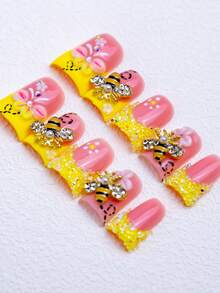 Premium Y2K Handmade 3D Carved Butterfly, Bee French Tip Press On Nails, Butter Yellow Sugar Frosted Rhinestones, Metal Charm Nail Art Set Summer - 許多 - 查看 15