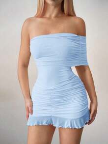 YkhahaSweetina Vestido mini asimétrico con hombros descubiertos y malla ajustadaYkhaha - Celeste - Ver 3