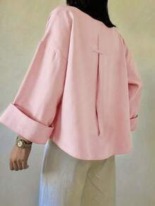 Camisa de mujer de poliéster a rayas con hombros caídos, manga larga y cuello, diseño de botones delanteros, longitud regular, tela sin estiramiento, top rosa - Rosa - Ver 1